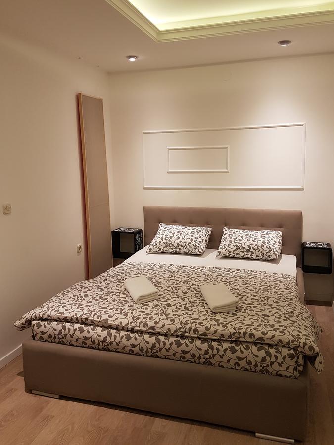 Mika Apartments Szkopje Kültér fotó